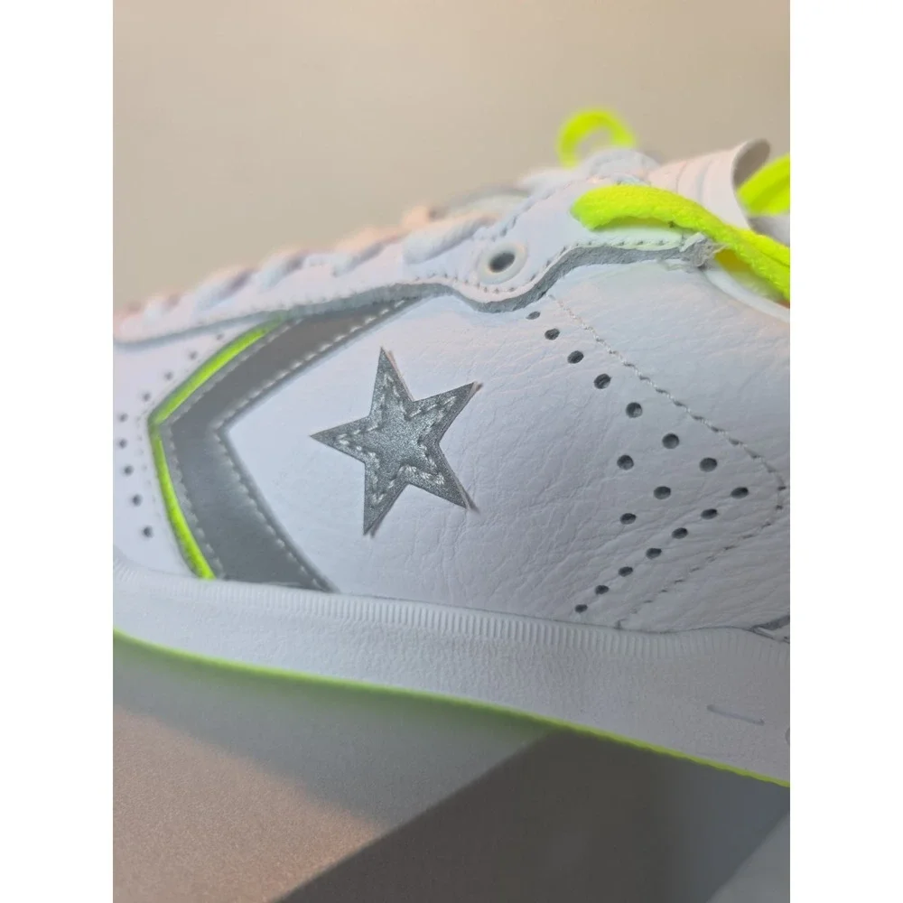 Converse cons louie
